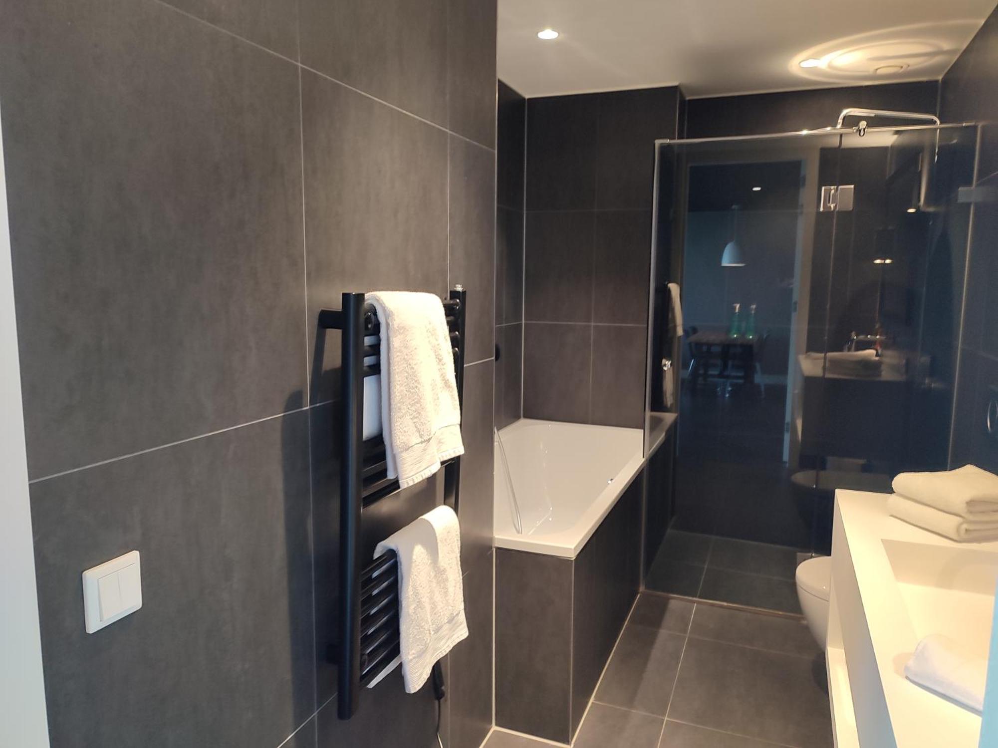 האג B-Aparthotel Kennedy מראה חיצוני תמונה