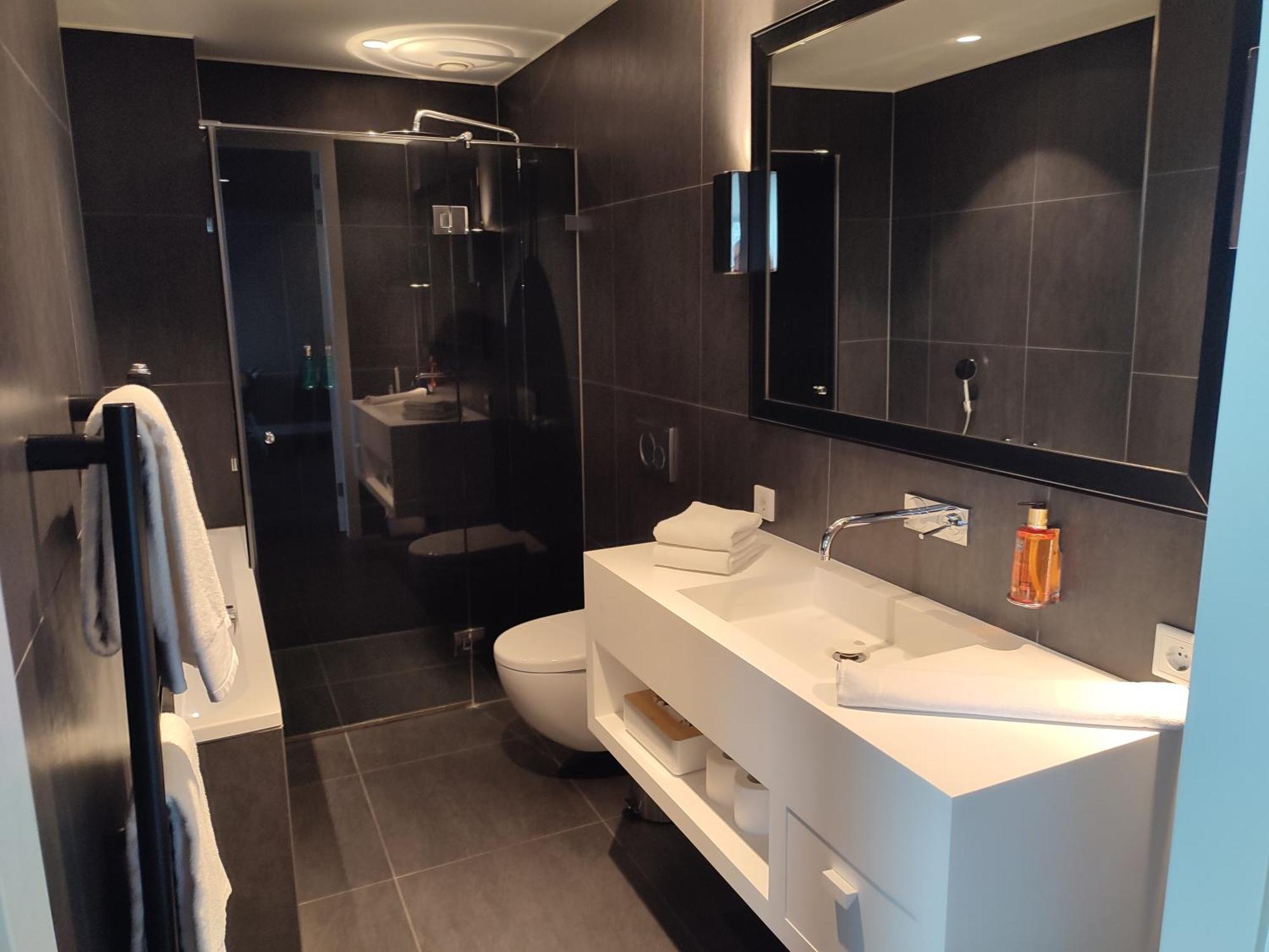 האג B-Aparthotel Kennedy מראה חיצוני תמונה